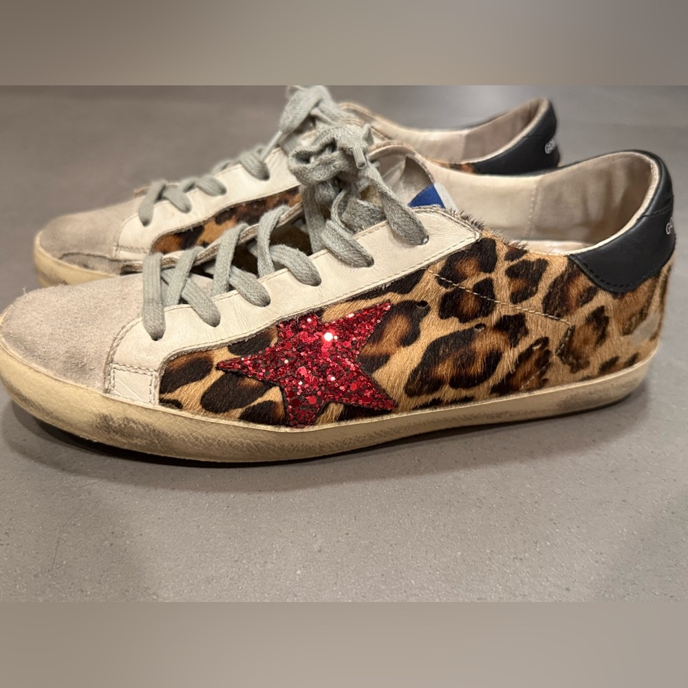 Golden Goose Leopard Print Low-Top Sneakers with Red Glitter Star - Picture 5 of 11